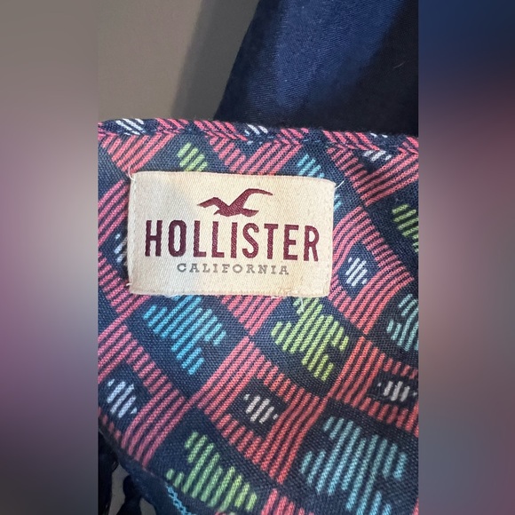 Hollister Navy Tassel Scarf with Geometric Patterns - Picture 2 of 6